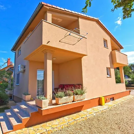 Fuer 2 Personen Ca 45 Qm In Stinjan, Istrien Istrische Riviera Apartmán Štinjan